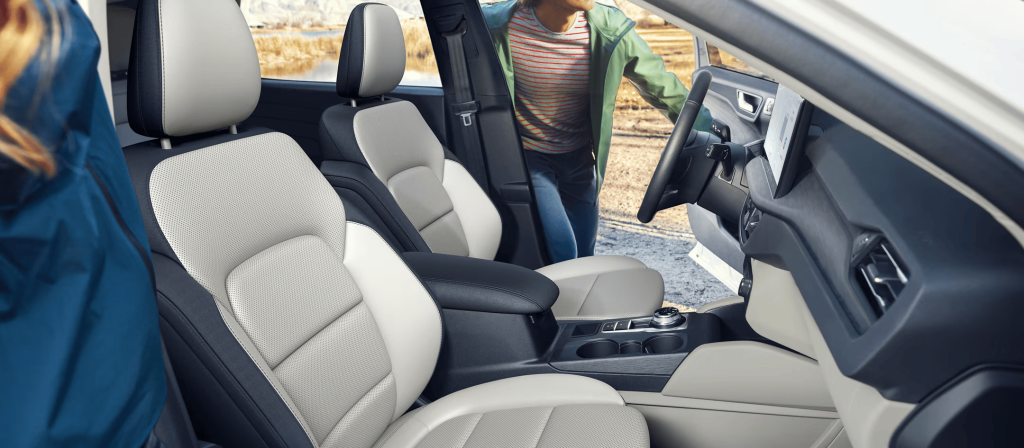2025 Ford Escape seating