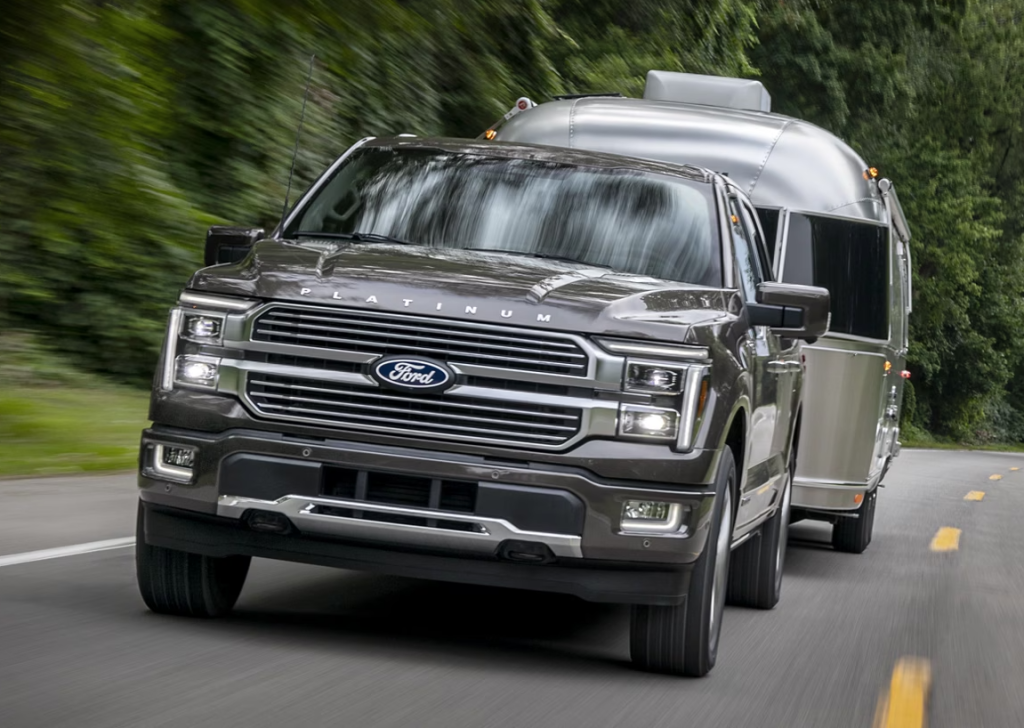 2025 Ford F-150 Hybrid towing
