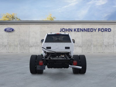 2026 Ford Super Duty F-550 DRW XL 4WD Crew Cab 179 WB 60 CA