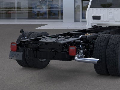 2026 Ford Super Duty F-550 DRW XL 2WD Reg Cab 205 WB 120 CA