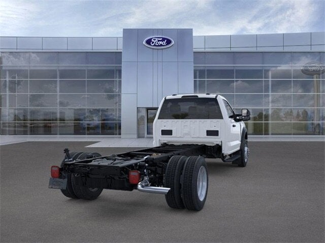 2026 Ford Super Duty F-550 DRW XL 2WD Reg Cab 205 WB 120 CA