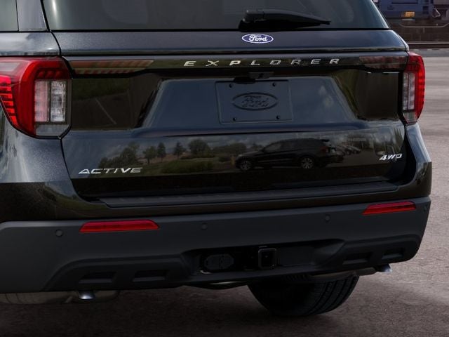 2027 Ford Explorer Active w/200A Pkg 4WD