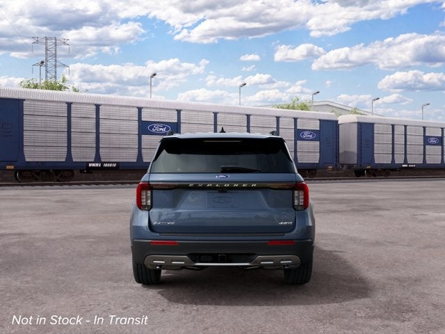 2027 Ford Explorer Active w/200A Pkg 4WD