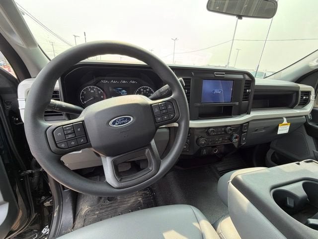 2026 Ford Super Duty F-250 SRW XL 4WD Reg Cab 8' Box