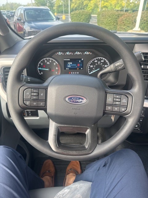 2026 Ford Super Duty F-250 SRW XL 4WD Reg Cab 8' Box