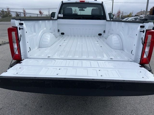 2026 Ford Super Duty F-250 SRW XL 4WD Reg Cab 8' Box