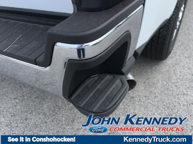 2026 Ford Super Duty F-250 SRW XL 4WD Reg Cab 8' Box