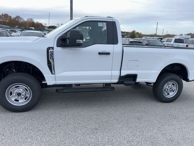 2026 Ford Super Duty F-250 SRW XL 4WD Reg Cab 8' Box
