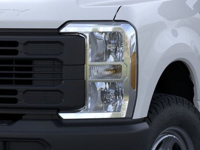 2026 Ford Super Duty F-350 SRW XL 4WD Reg Cab 8' Box