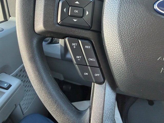2025 Ford E-Series Cutaway Base