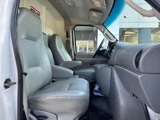 2008 Ford Econoline Commercial Cutaway Base