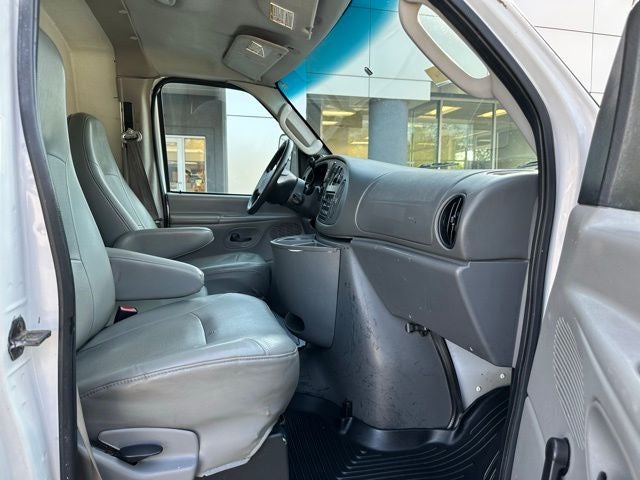 2008 Ford Econoline Commercial Cutaway Base