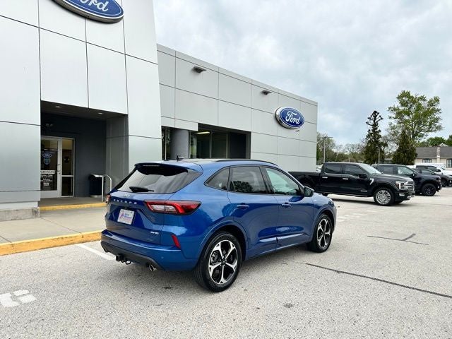 2023 Ford Escape ST-Line Select
