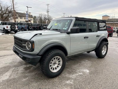 2022 Ford Bronco Base