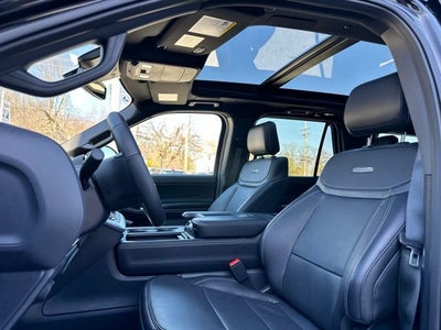 2025 Ford Expedition Max Platinum