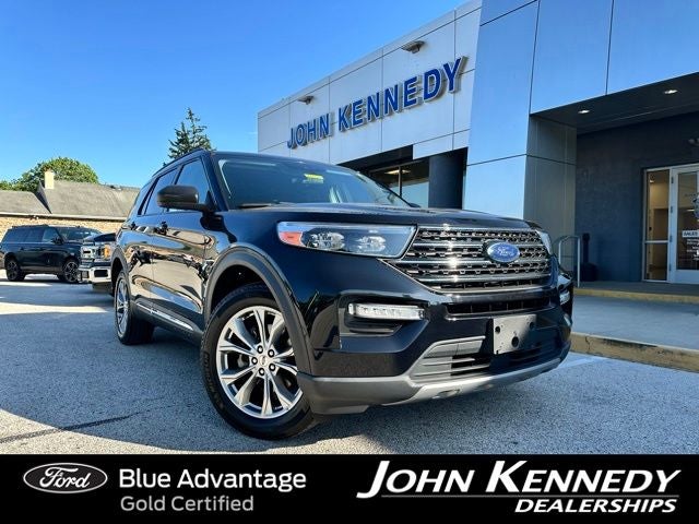 2022 Ford Explorer XLT 4WD's photo