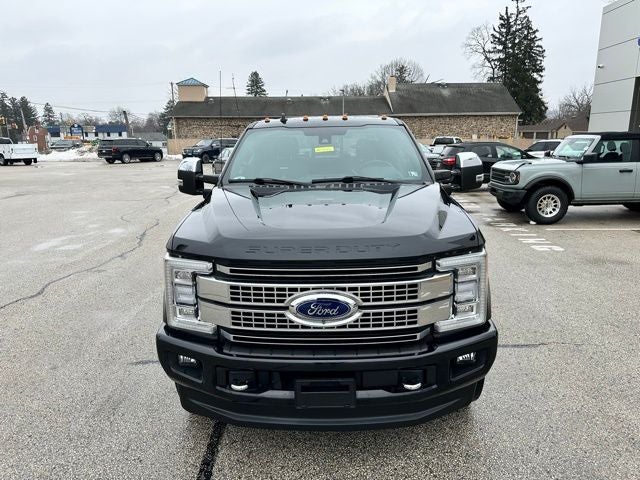 2019 Ford Super Duty F-350 SRW Platinum