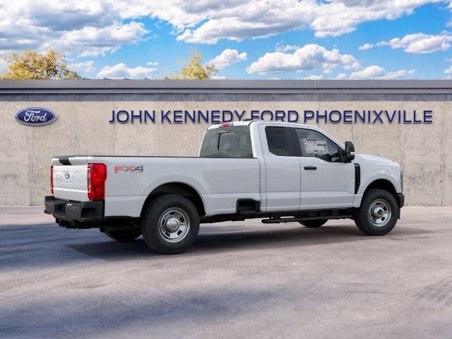 2027 Ford Super Duty F-350 SRW XL