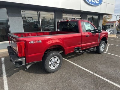 2026 Ford Super Duty F-350 SRW XLT