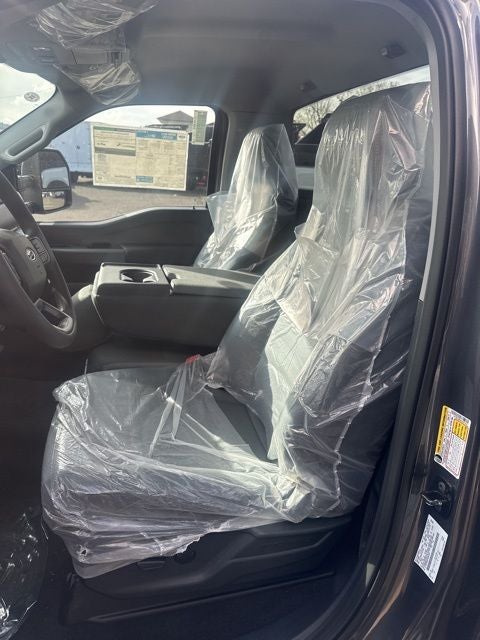 2026 Ford Super Duty F-350 SRW XLT