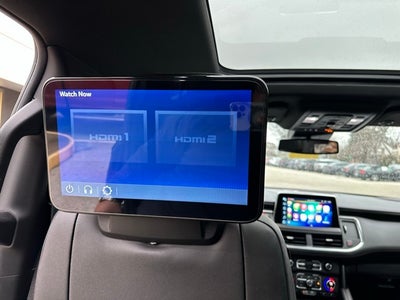 2023 Chevrolet Suburban RST