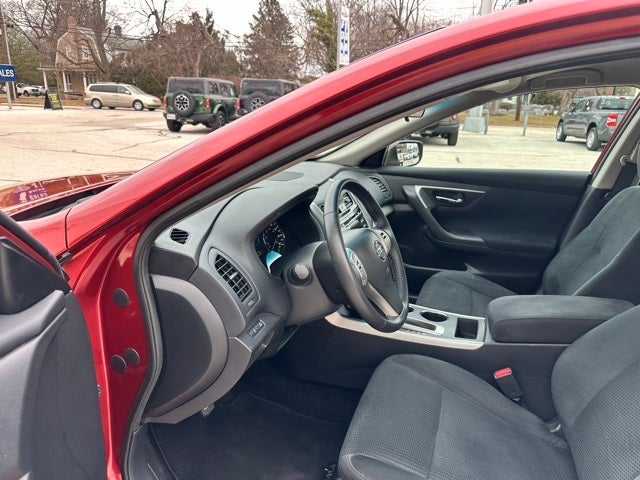 2015 Nissan Altima 2.5 SV