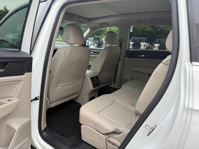 2021 Volkswagen Atlas 3.6L V6 SE w/Technology