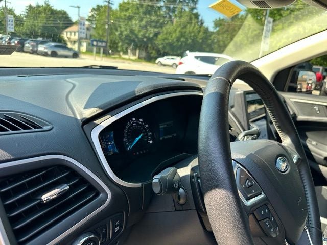 2021 Ford Edge SEL