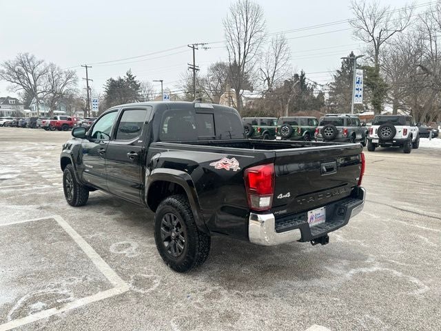 2022 Toyota Tacoma 4WD SR