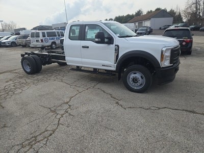 2026 Ford Super Duty F-550 DRW XL 4WD SuperCab 192 WB 84 CA