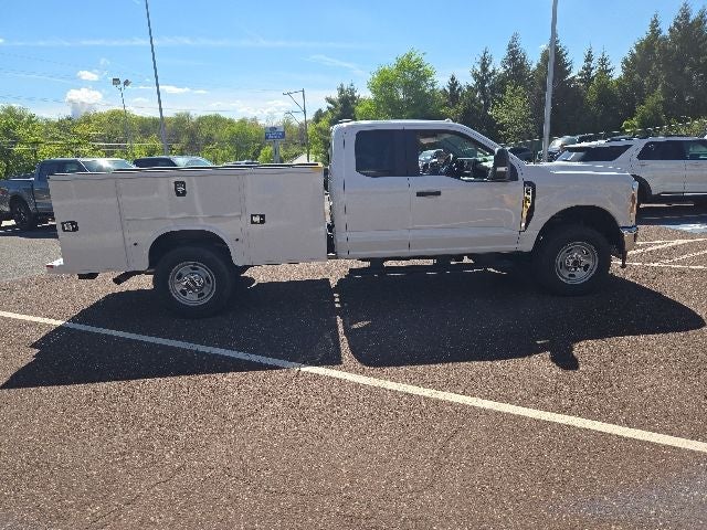 2026 Ford Super Duty F-350 SRW XL 4WD SuperCab 168 WB 60 CA