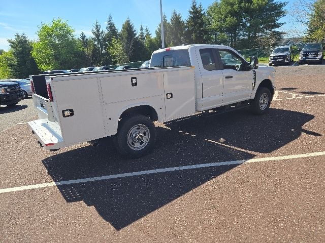 2026 Ford Super Duty F-350 SRW XL 4WD SuperCab 168 WB 60 CA