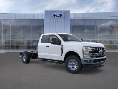 2026 Ford Super Duty F-350 SRW XL 4WD SuperCab 168 WB 60 CA