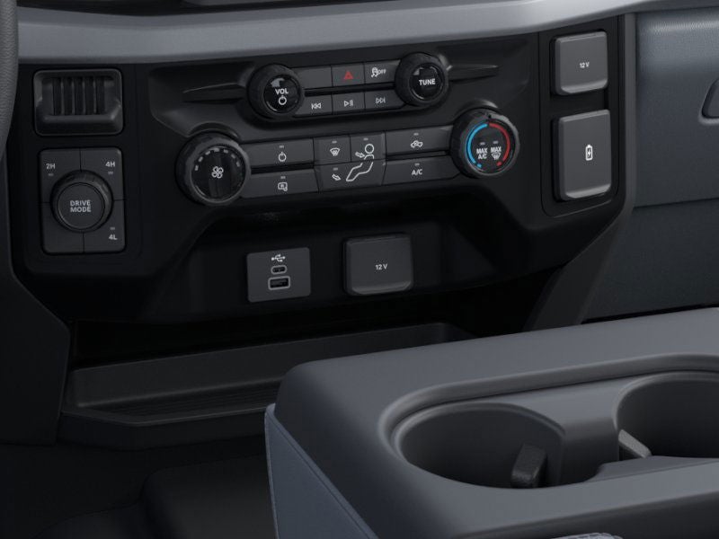 2026 Ford Super Duty F-350 DRW XL 4WD SuperCab 168 WB 60 CA