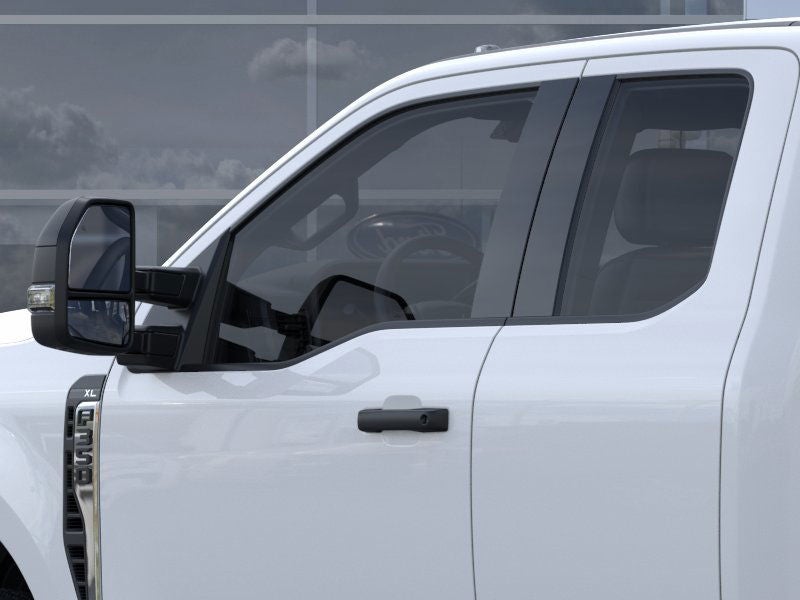 2026 Ford Super Duty F-350 DRW XL 4WD SuperCab 168 WB 60 CA