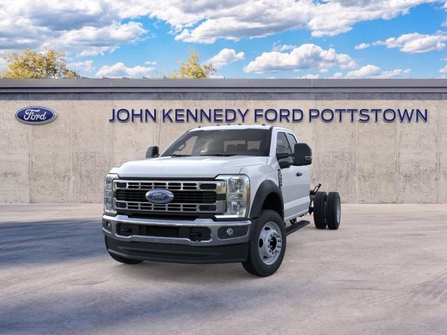 2026 Ford Super Duty F-450 DRW XL 4WD SuperCab 168 WB 60 CA