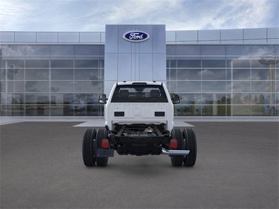 2026 Ford Super Duty F-550 DRW XL 4WD Reg Cab 169 WB 84 CA