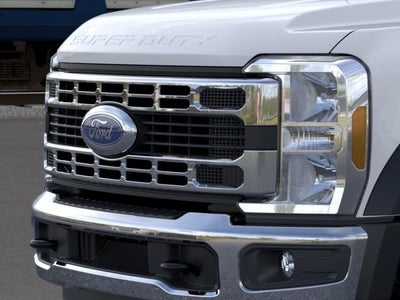 2026 Ford Super Duty F-550 DRW XL 4WD Crew Cab 203 WB 84 CA