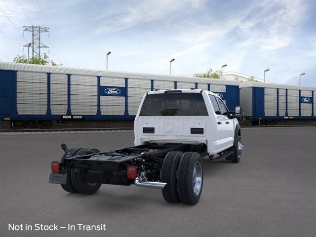 2026 Ford Super Duty F-550 DRW XL 4WD Crew Cab 203 WB 84 CA