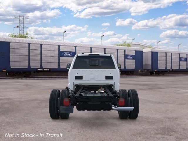 2026 Ford Super Duty F-550 DRW XL 4WD Crew Cab 203 WB 84 CA