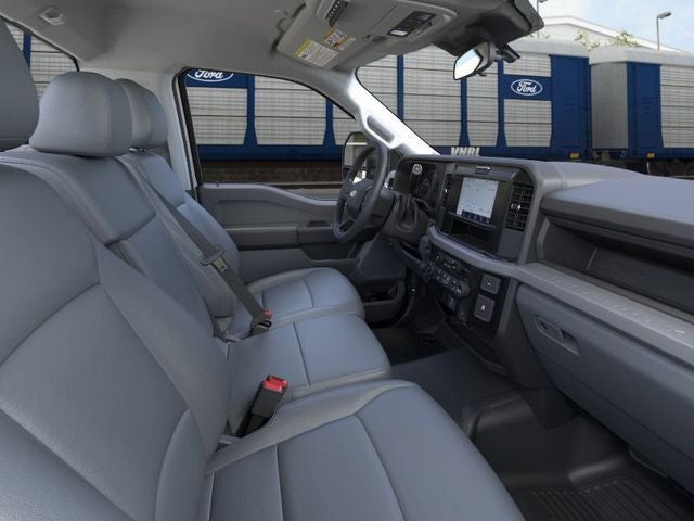2026 Ford Super Duty F-450 DRW XL 4WD Reg Cab 169 WB 84 CA