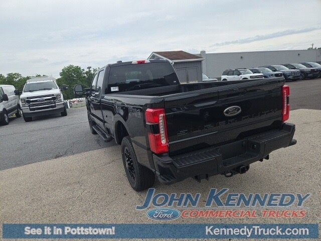 2025 Ford Super Duty F-250 SRW XL 4WD Crew Cab 6.75' Box