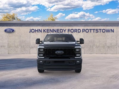 2026 Ford Super Duty F-250 SRW XLT 4WD Crew Cab 6.75' Box