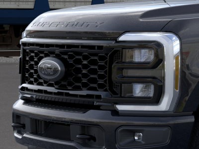 2026 Ford Super Duty F-350 SRW XLT 4WD Crew Cab 6.75' Box