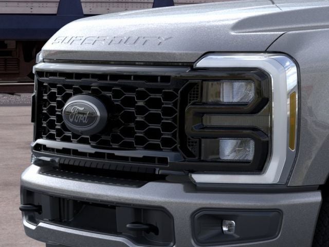 2026 Ford Super Duty F-350 SRW XLT 4WD Crew Cab 6.75' Box