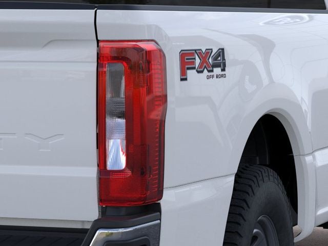 2026 Ford Super Duty F-350 SRW XL 4WD Crew Cab 8' Box