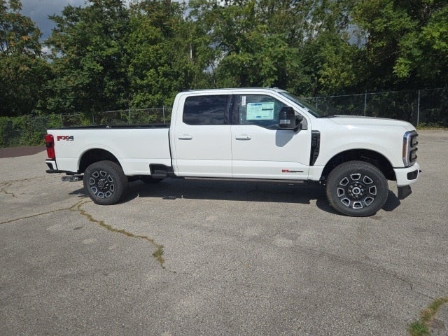 2026 Ford Super Duty F-350 SRW XL 4WD Crew Cab 6.75' Box