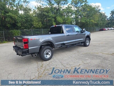 2026 Ford Super Duty F-350 SRW XL 4WD Crew Cab 6.75' Box