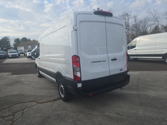 2026 Ford Transit Cargo Van T-250 148 Med Rf 9150 GVWR RWD