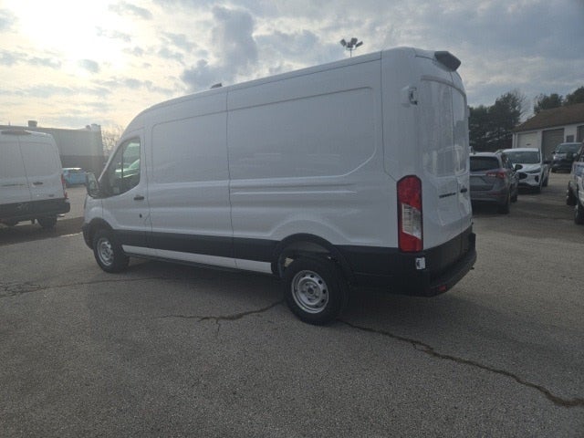 2026 Ford Transit Cargo Van T-250 148 Med Rf 9150 GVWR RWD